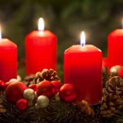 Wir wünschen Ihnen schöne Feiertage und einen guten Start ins Neue Jahr!